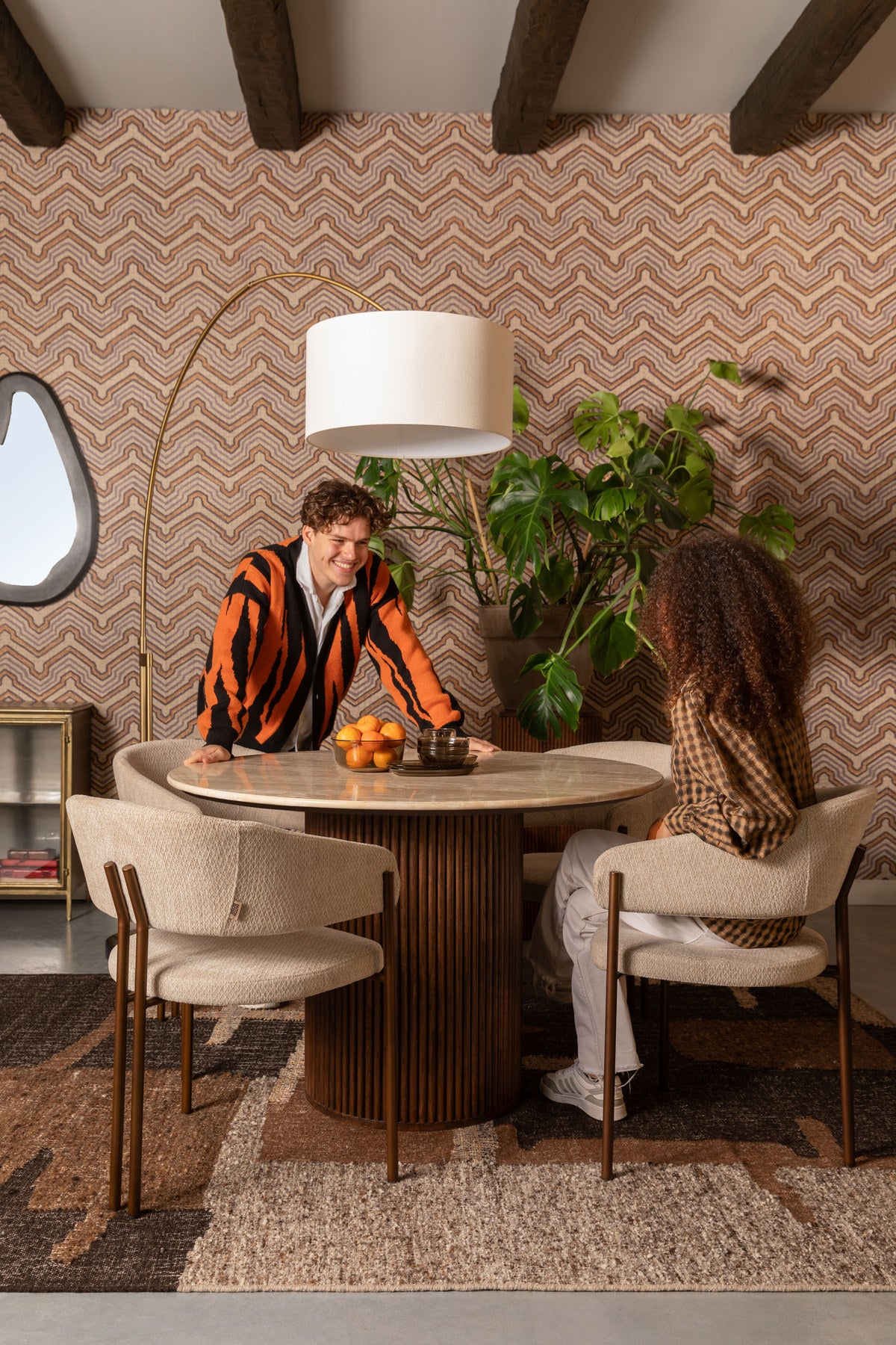Esstisch Arda in Beige präsentiert im Onlineshop von KAQTU Design AG. Esstisch ist von Dutchbone