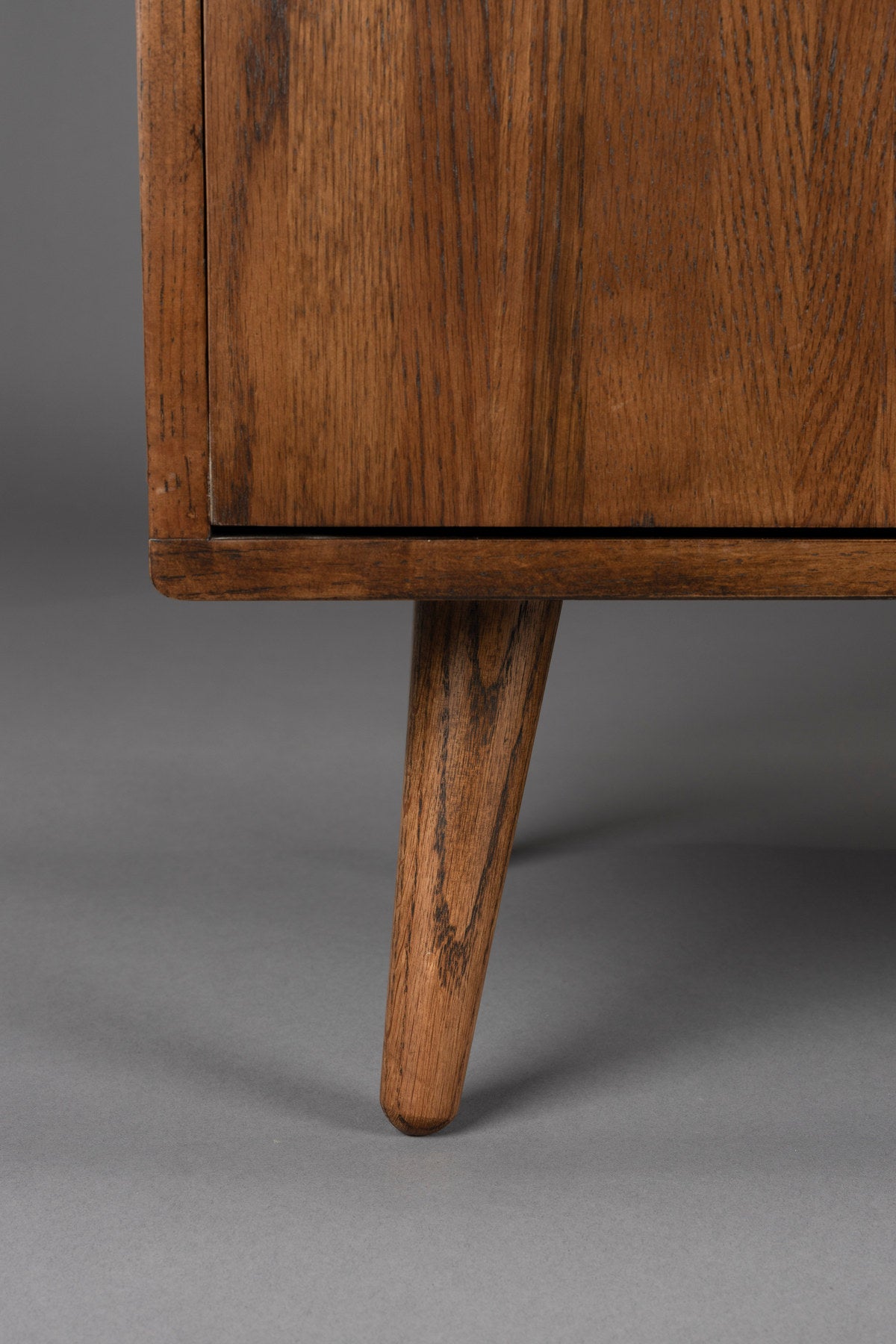 Sideboard Arda in Beige präsentiert im Onlineshop von KAQTU Design AG. Sideboard ist von Dutchbone