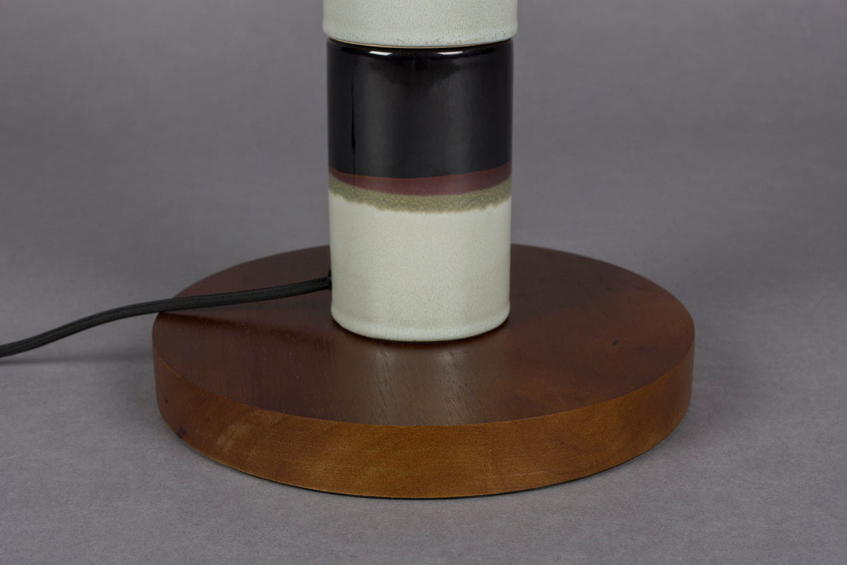 Stehlampe Vertigo in Beige präsentiert im Onlineshop von KAQTU Design AG. Stehleuchte ist von Dutchbone