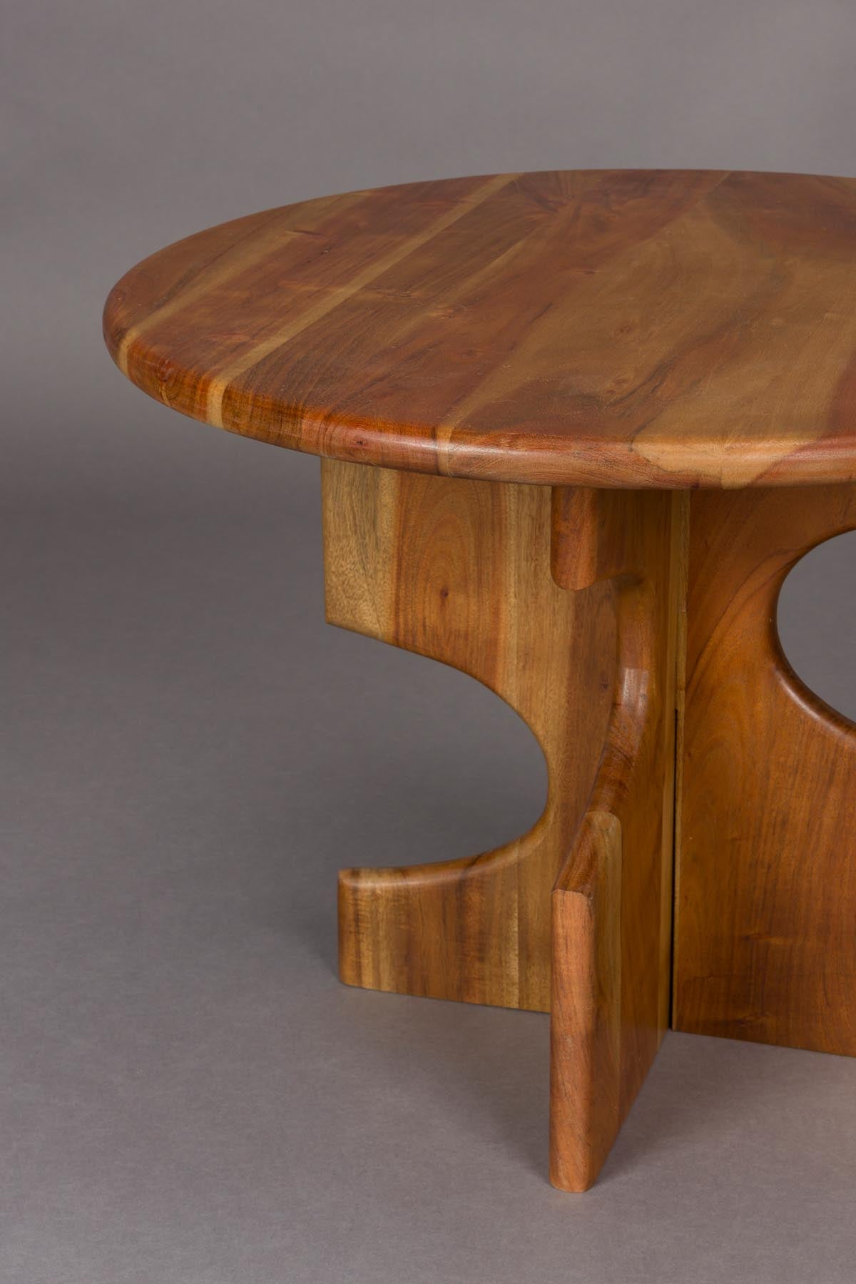 Beistelltisch Morgan in Braun präsentiert im Onlineshop von KAQTU Design AG. Couchtisch ist von Dutchbone