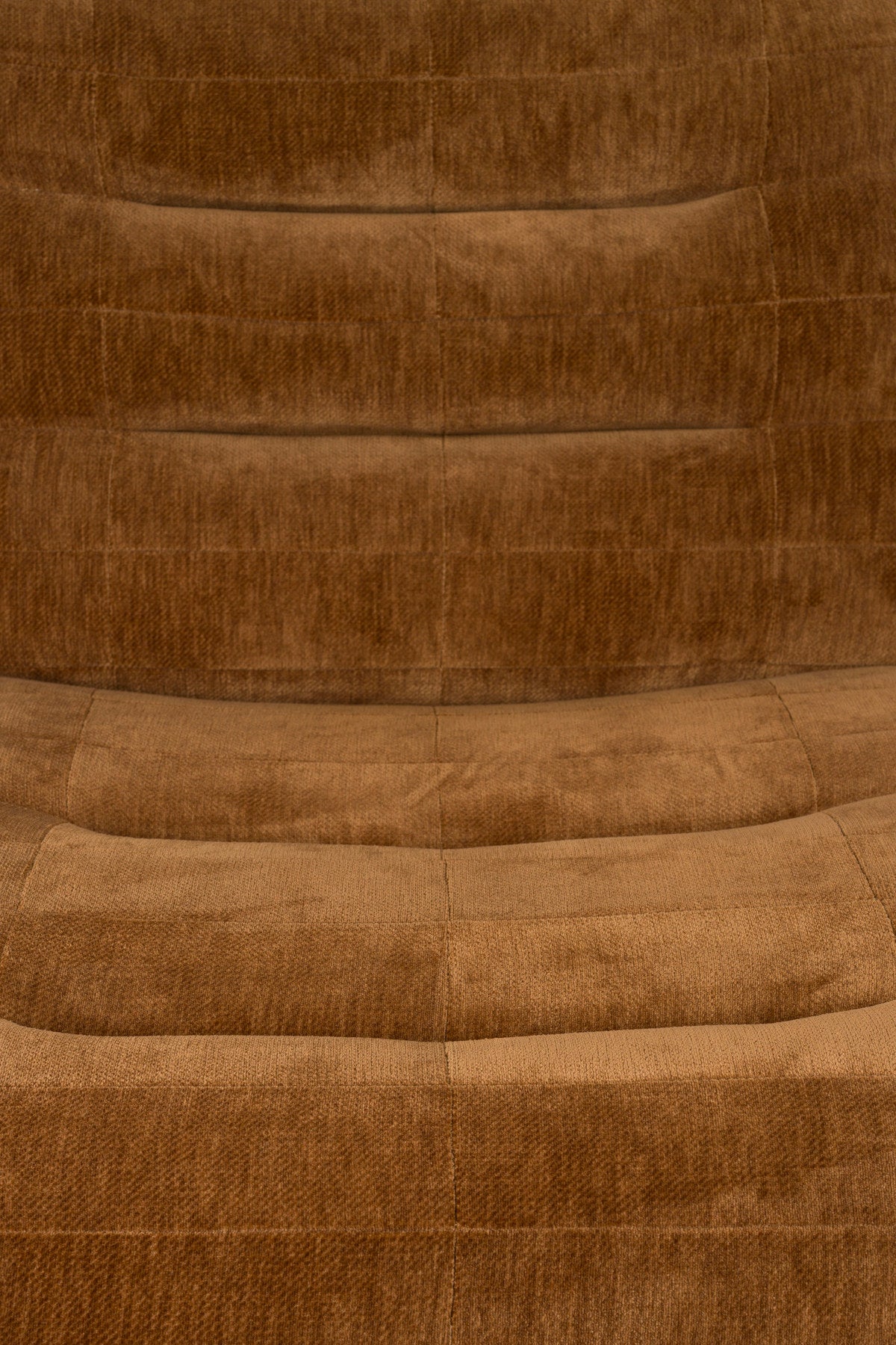 Loungesessel Wyatt in Cognac präsentiert im Onlineshop von KAQTU Design AG. Sessel ist von Dutchbone