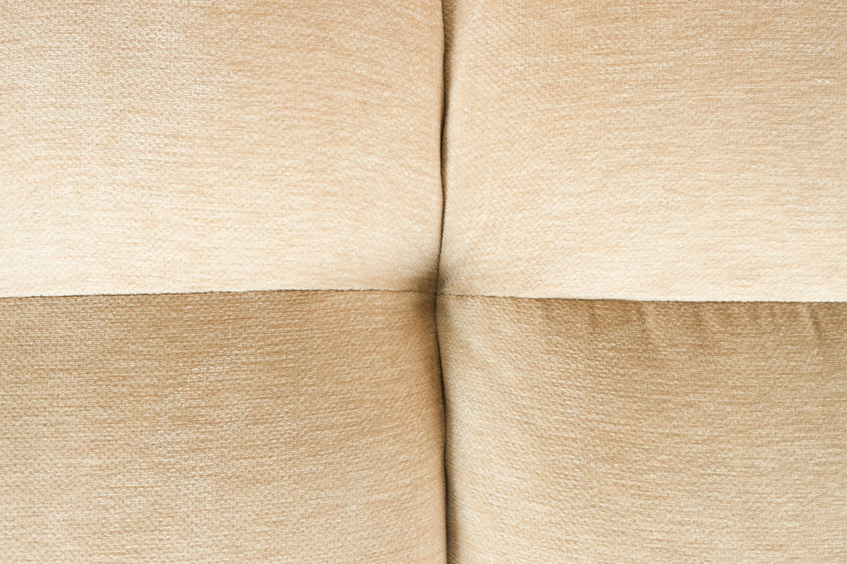 Sofa Hackman 3-Sitzer in Beige präsentiert im Onlineshop von KAQTU Design AG. 3er Sofa ist von Dutchbone
