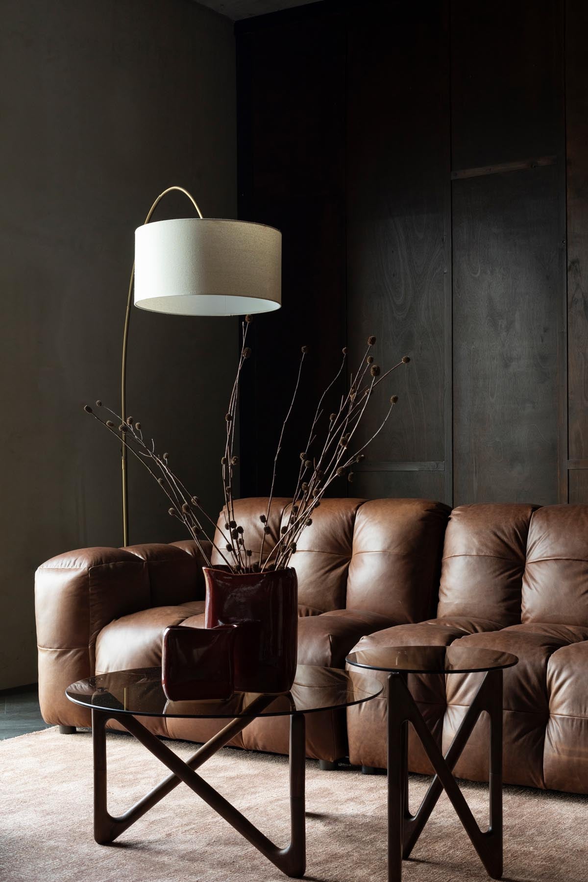 Sofa Hackman 3-Sitzer in Chocolate präsentiert im Onlineshop von KAQTU Design AG. 3er Sofa ist von Dutchbone
