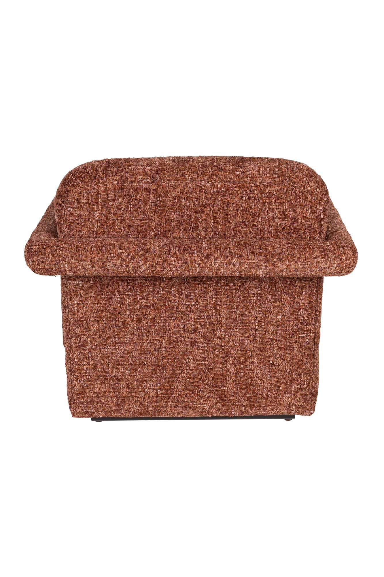 Entdecken Sie den Sessel Kent in Bordeaux Red von Dutchbone – ein stilvolles Möbelstück, das Komfort und Vintage-Charme vereint. Ideal für Ihr Zuhause!