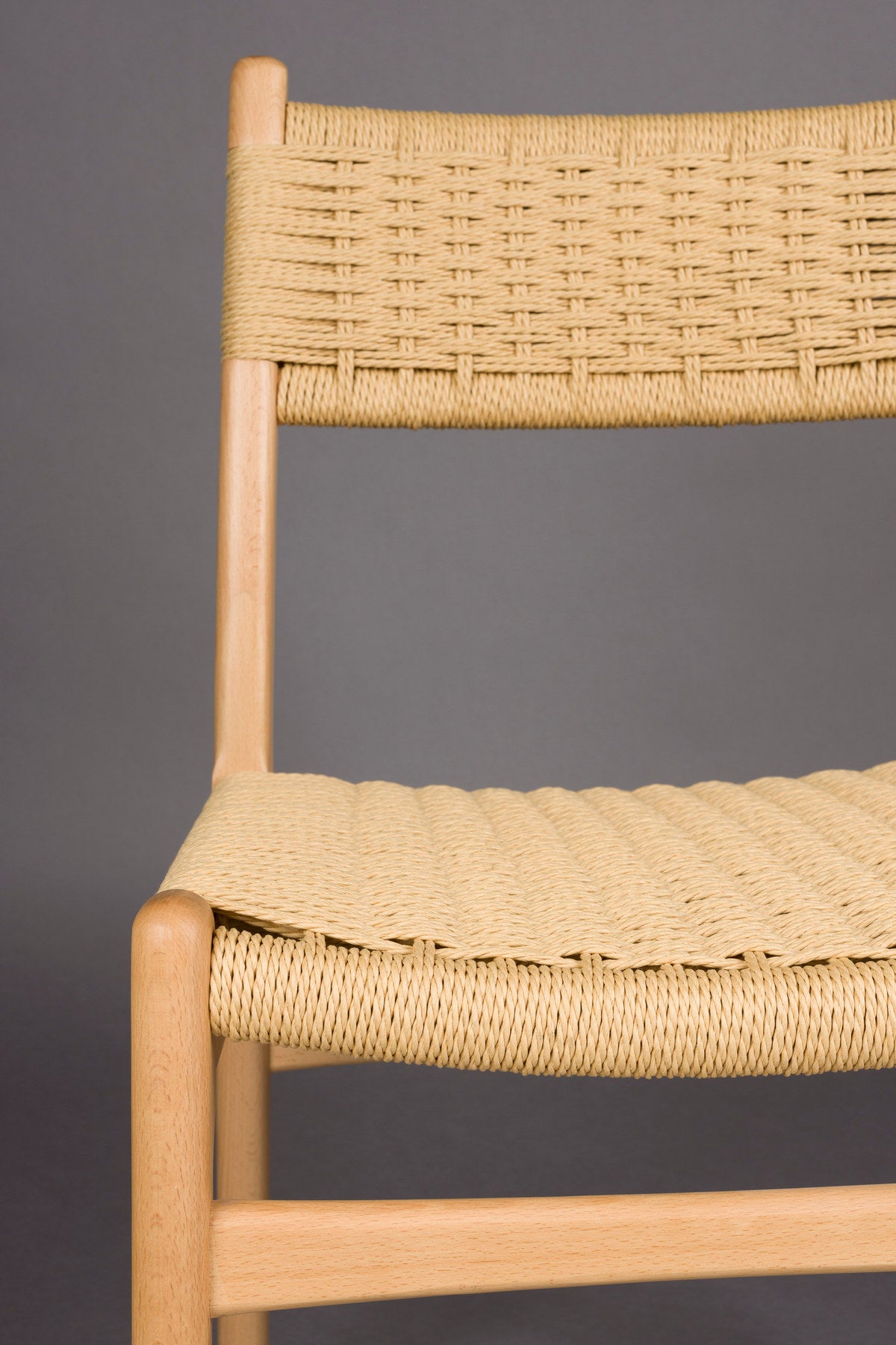 Stuhl Cecile Natural in Beige präsentiert im Onlineshop von KAQTU Design AG. Stuhl ist von Dutchbone