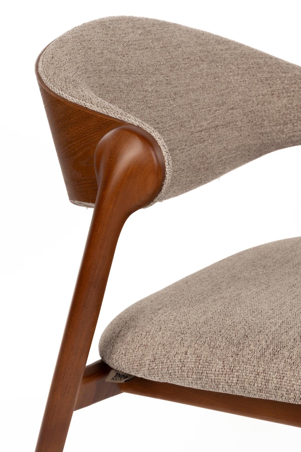 Sessel Babington in Brown präsentiert im Onlineshop von KAQTU Design AG. Sessel ist von Dutchbone