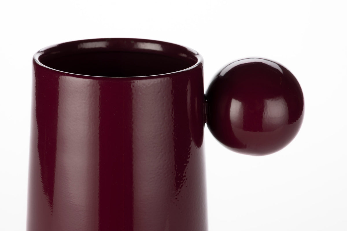 Vase Dot in Red präsentiert im Onlineshop von KAQTU Design AG. Vase ist von Dutchbone