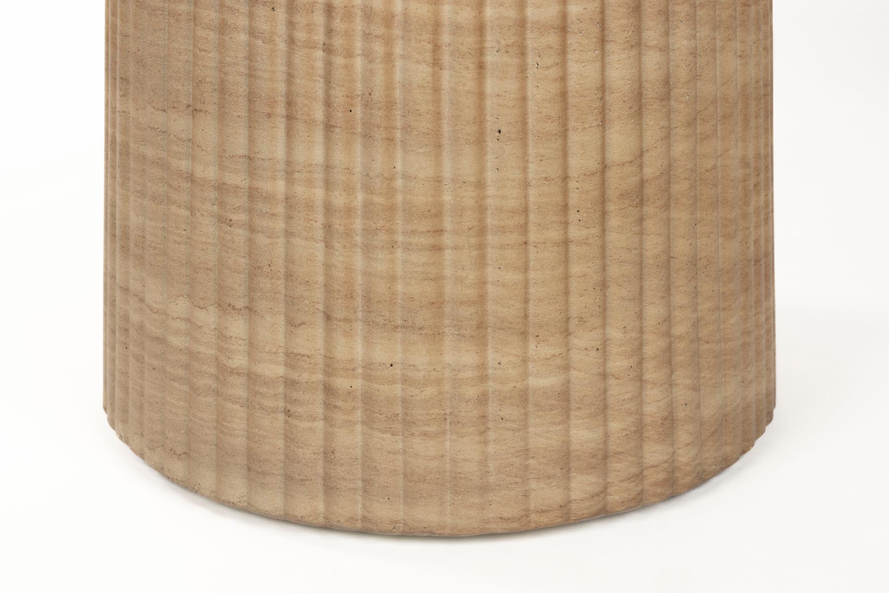 Gartentisch Brison in Grau präsentiert im Onlineshop von KAQTU Design AG. Gartentisch ist von Dutchbone
