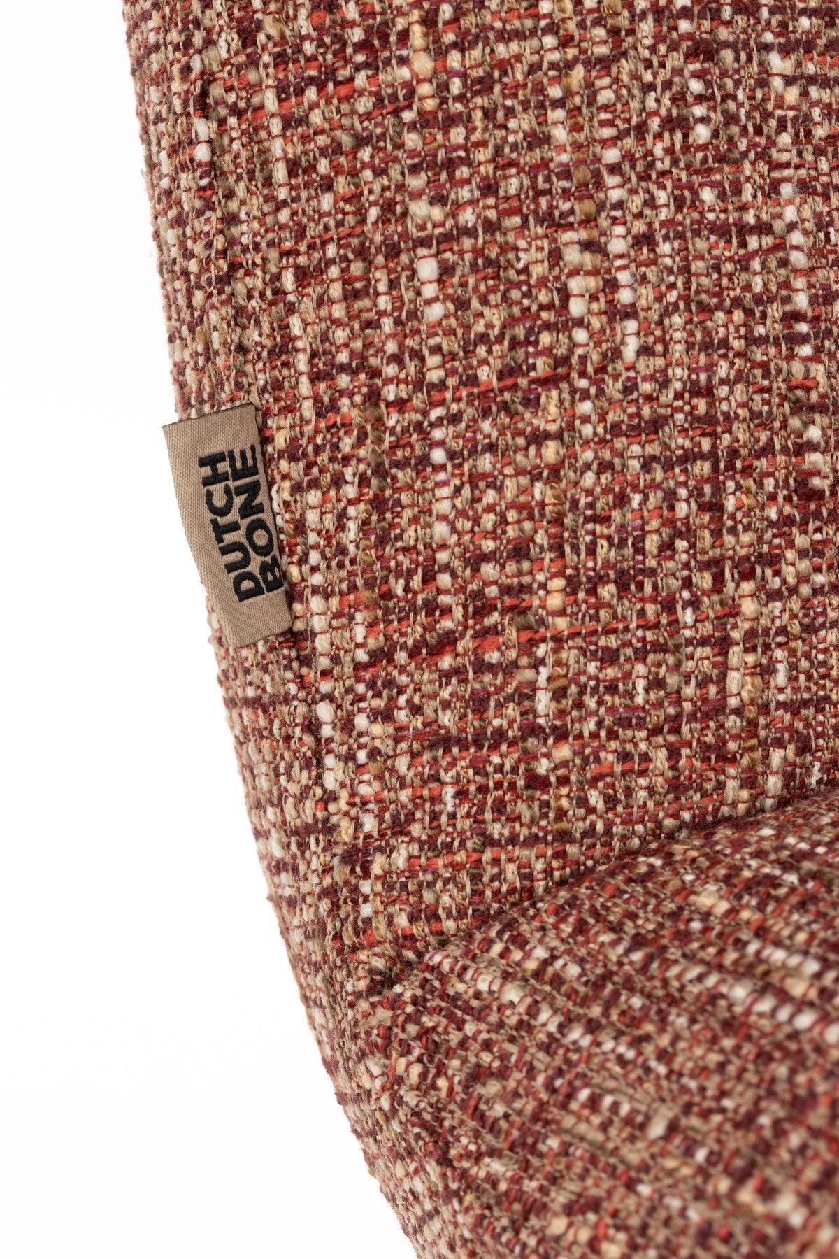 Roter gepolsterter Barstuhl mit Armlehne von Dutchbone, Sitzfläche aus Eukalyptusholz und Polyester, drehbares Gestell.