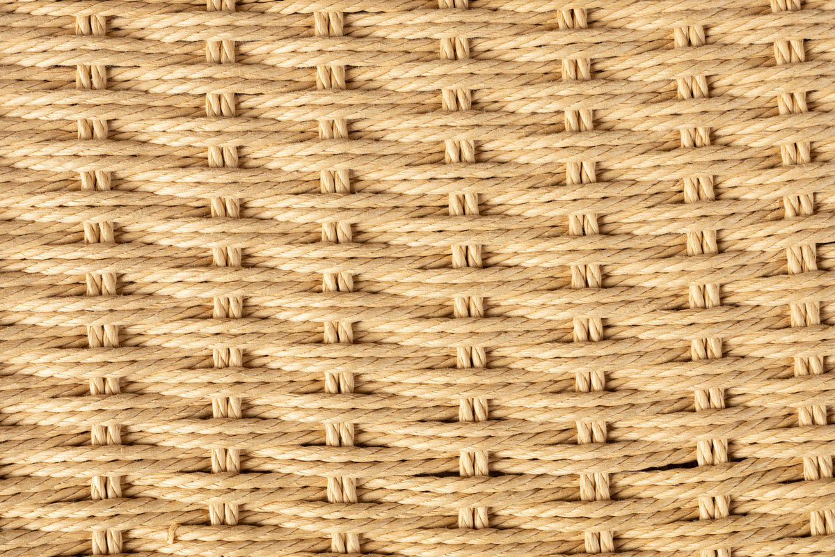 Stuhl Cecile in Braun präsentiert im Onlineshop von KAQTU Design AG. Stuhl ist von Dutchbone