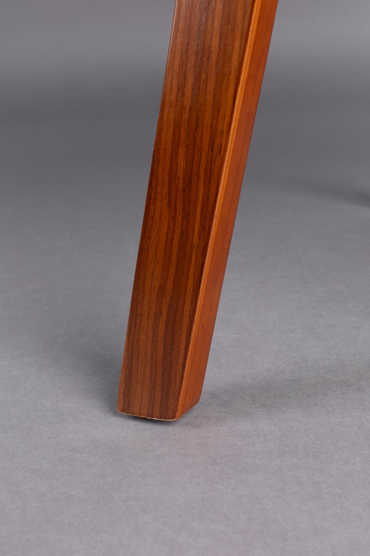 Stuhl Blackwood Grey in Schwarz präsentiert im Onlineshop von KAQTU Design AG. Schalenstuhl ist von Dutchbone