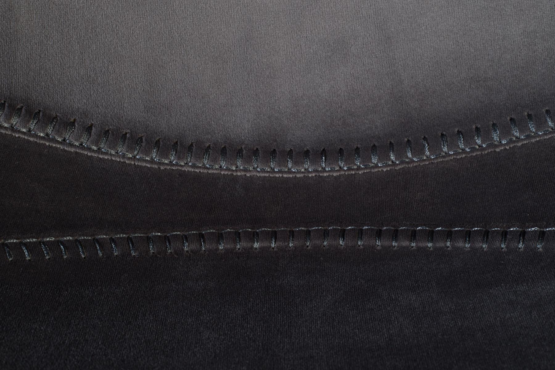 Barstuhl Franky Velvet in Grau präsentiert im Onlineshop von KAQTU Design AG. Barstuhl ist von Dutchbone