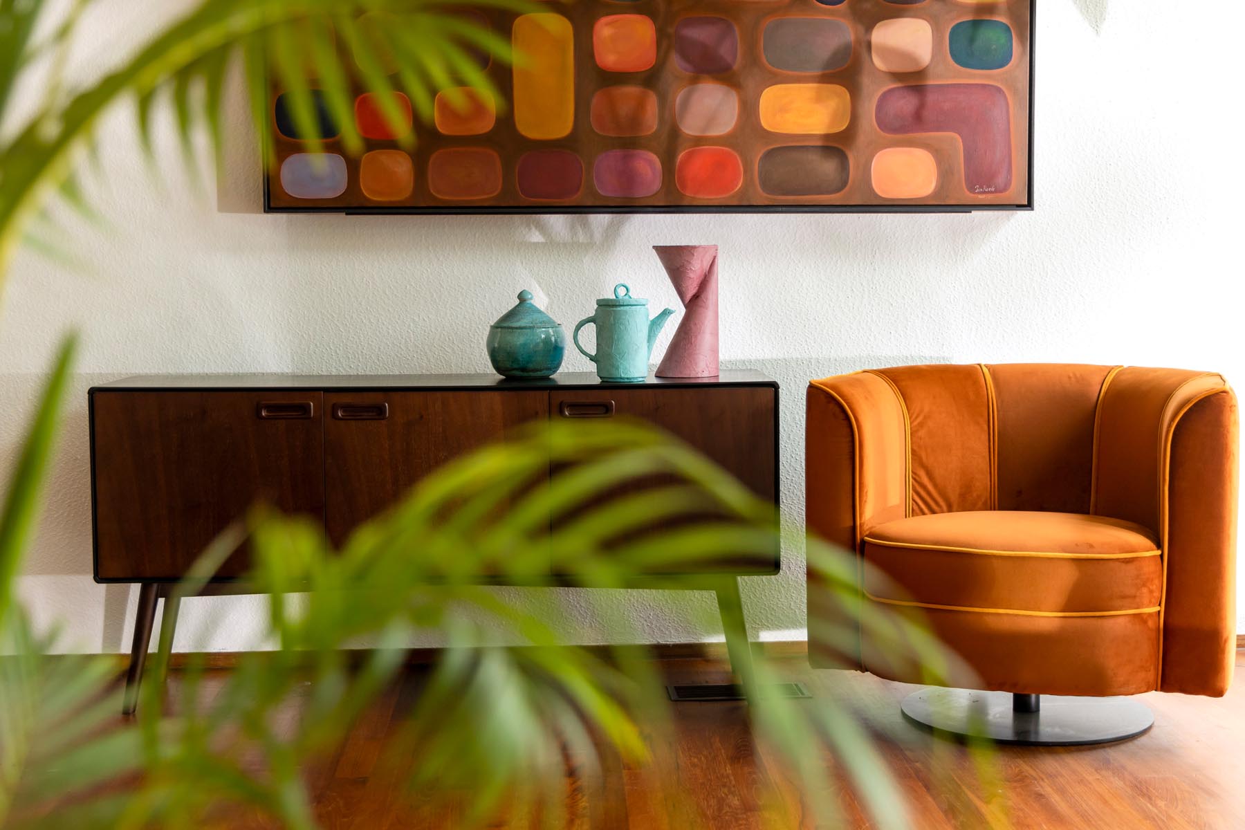 Loungesessel Flower in Orange präsentiert im Onlineshop von KAQTU Design AG. Sessel ist von Dutchbone