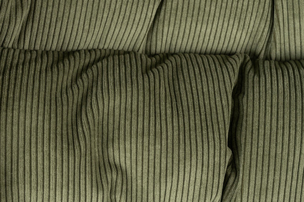 Loungesessel Vince in Grün präsentiert im Onlineshop von KAQTU Design AG. Sessel ist von Dutchbone