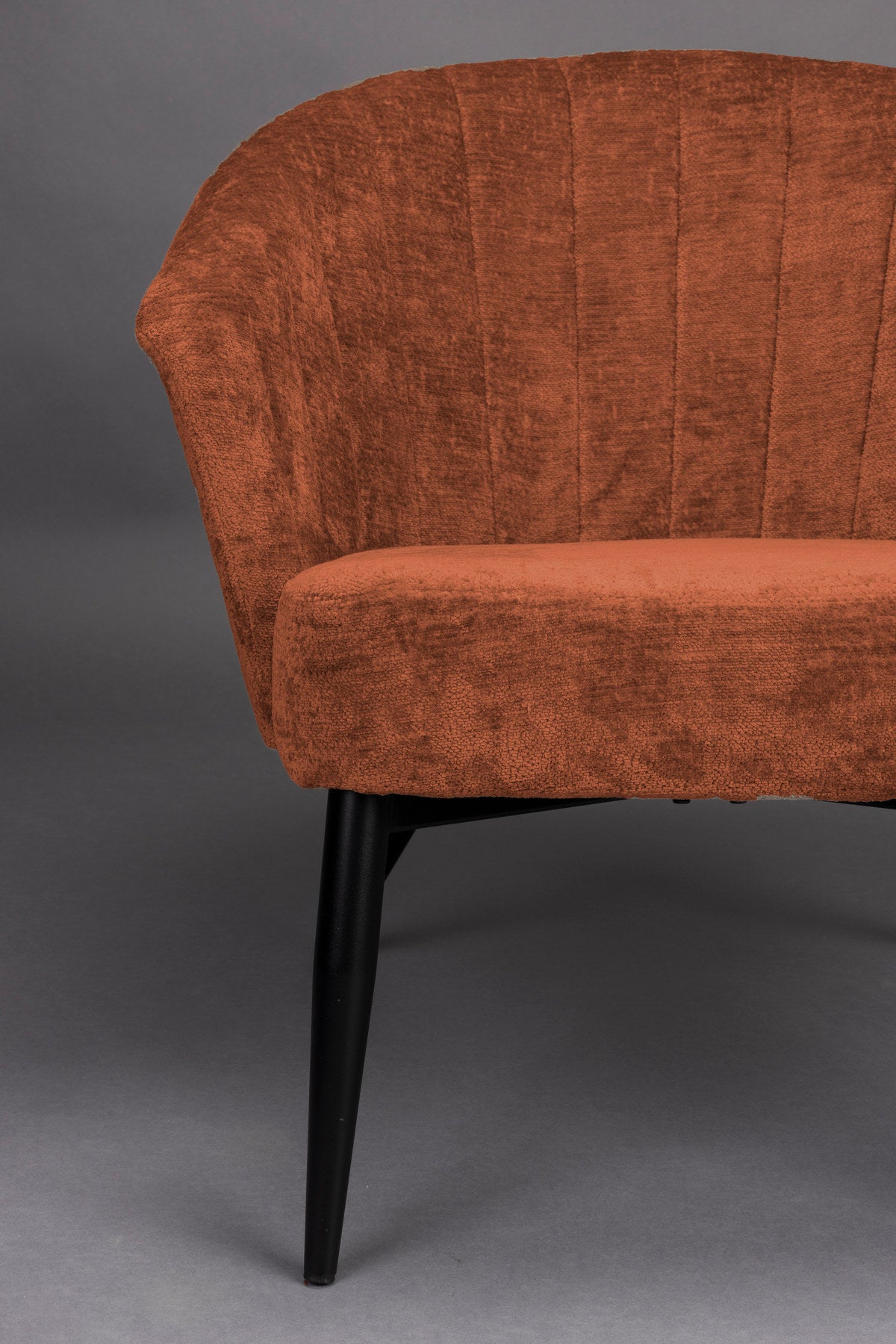 Loungesessel Georgia Terra in Rot präsentiert im Onlineshop von KAQTU Design AG. Sessel mit Armlehnen ist von Dutchbone