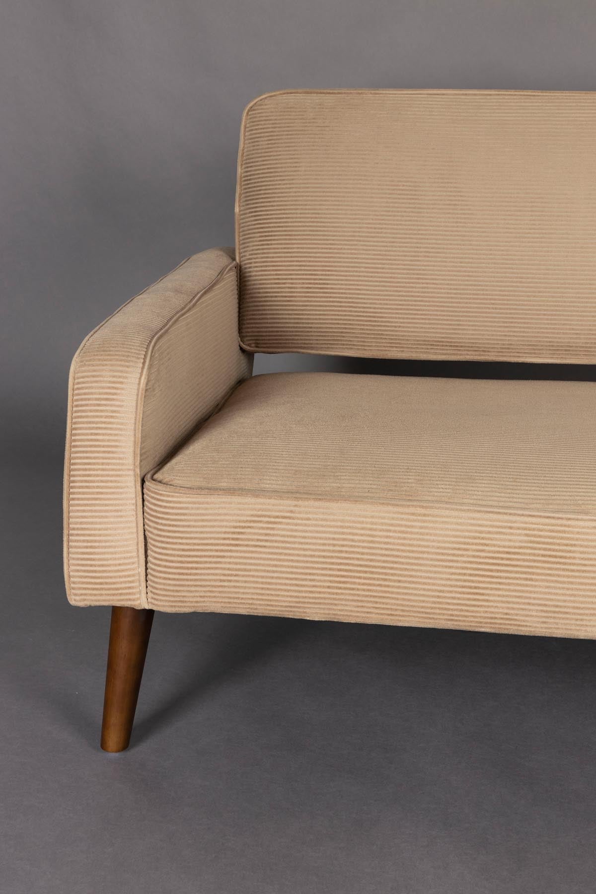 Sofa Preston in Beige präsentiert im Onlineshop von KAQTU Design AG. 2er Sofa ist von Dutchbone