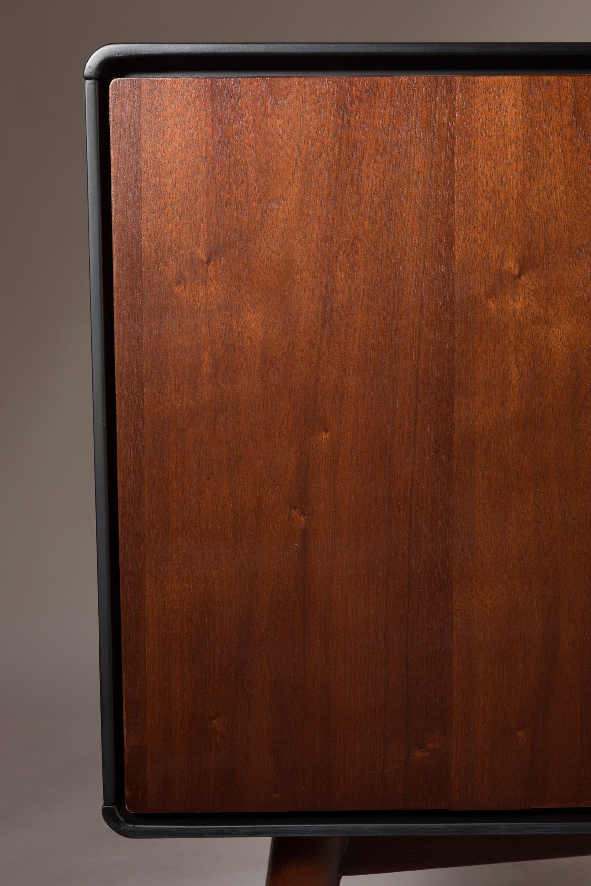 Sideboard Juju High in Mehrfarbig präsentiert im Onlineshop von KAQTU Design AG. Sideboard ist von Dutchbone