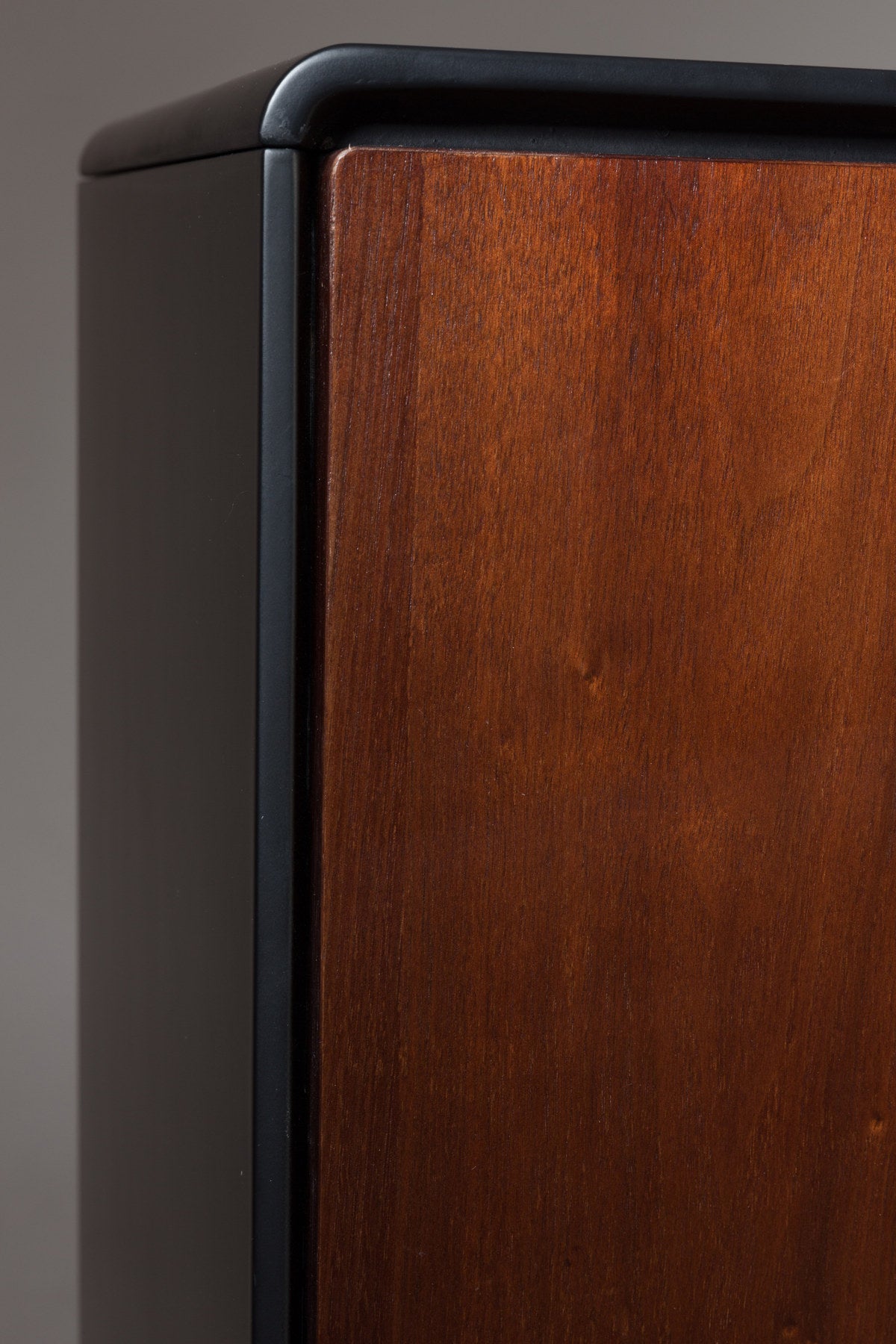 Sideboard Juju High in Mehrfarbig präsentiert im Onlineshop von KAQTU Design AG. Sideboard ist von Dutchbone