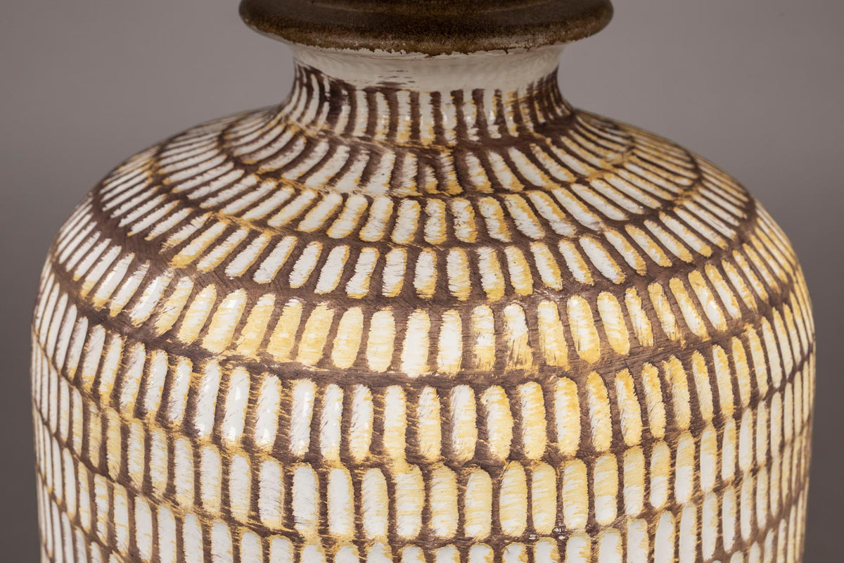 Tischleuchte Russel in Beige präsentiert im Onlineshop von KAQTU Design AG. Tischleuchte ist von Dutchbone