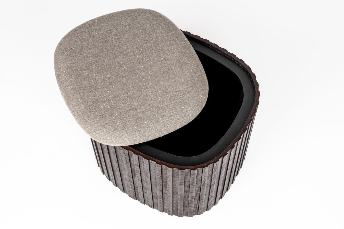 Sitzpouf mit Stauraum Bay Low in Braun präsentiert im Onlineshop von KAQTU Design AG. Pouf ist von Dutchbone