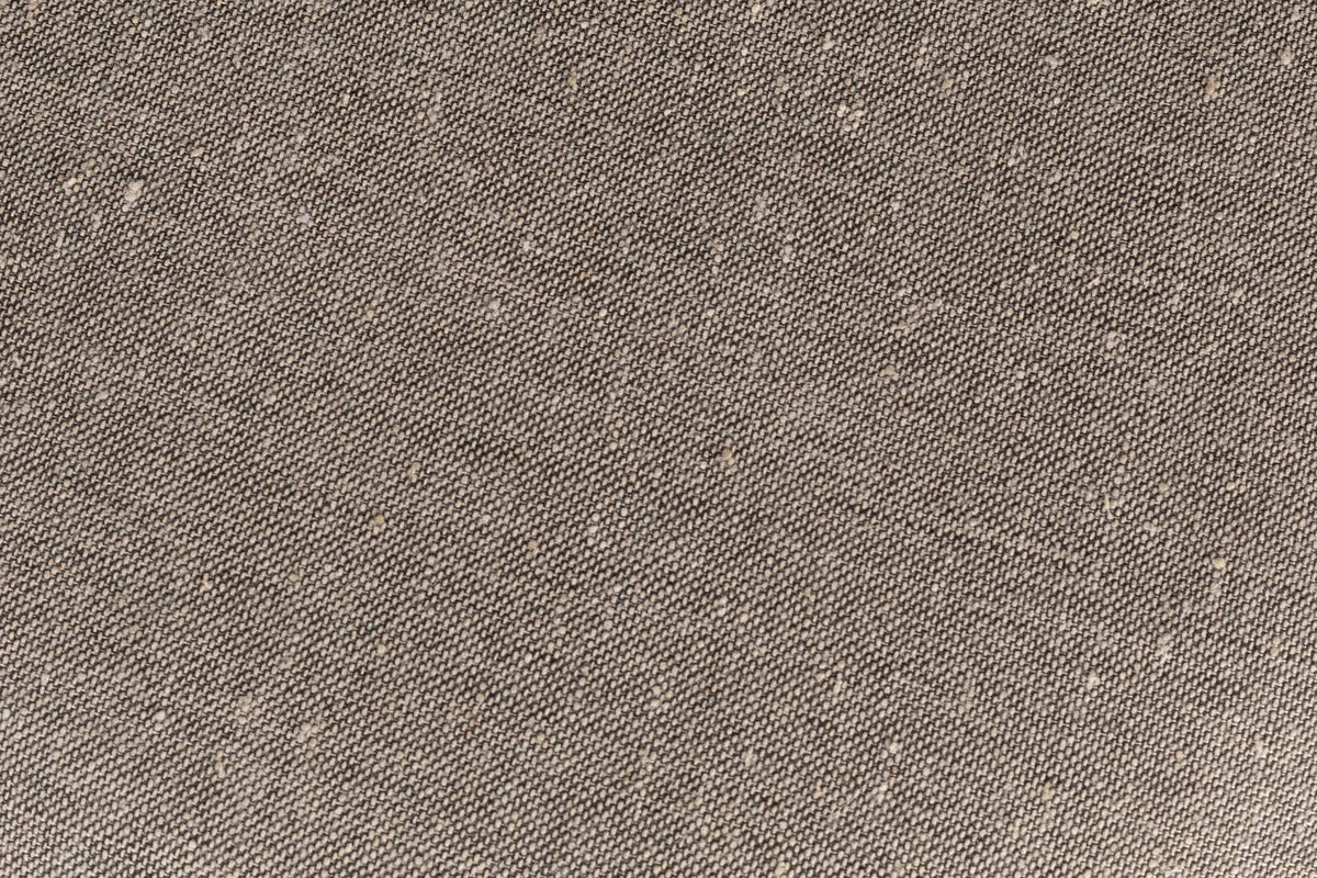Sitzhocker mit Stauraum Bay High in Braun präsentiert im Onlineshop von KAQTU Design AG. Pouf ist von Dutchbone