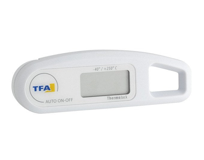 Weisses Klapp-Einstichthermometer TFA Thermo Jack mit ausklappbarem Fühler in kompaktem Taschenformat, liegt flach zusammengeklappt vor.