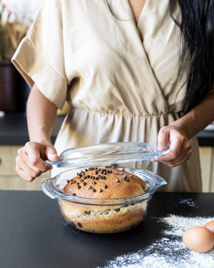 PYREX Kasserolle mit Deckel rund 1.3 l in Transparent präsentiert im Onlineshop von KAQTU Design AG. Kochtopf ist von PYREX