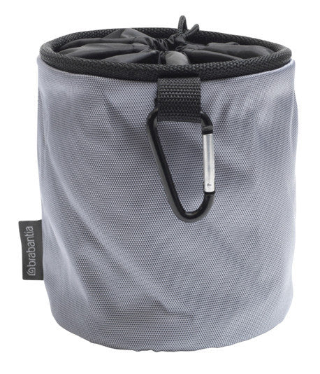 BRABANTIA Wäscheklammersack Premium Farben assortiert in Assortiert präsentiert im Onlineshop von KAQTU Design AG. Wäschekorb ist von BRABANTIA