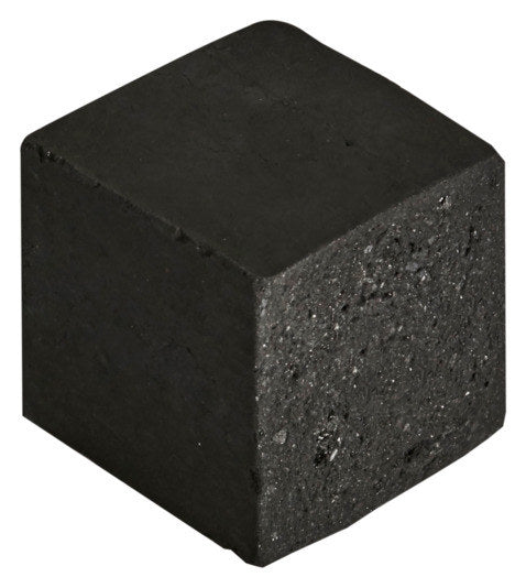MCBRIKETT Grillkohle Kokoko Cubes 8 kg in Schwarz präsentiert im Onlineshop von KAQTU Design AG. Grillkohle ist von MCBRIKETT