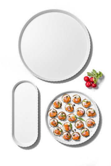 BLIM PLUS Tablett Minerva L arctic white 51x20.5 cm in Arctic white, Weiss präsentiert im Onlineshop von KAQTU Design AG. Tablett ist von BLIMPLUS