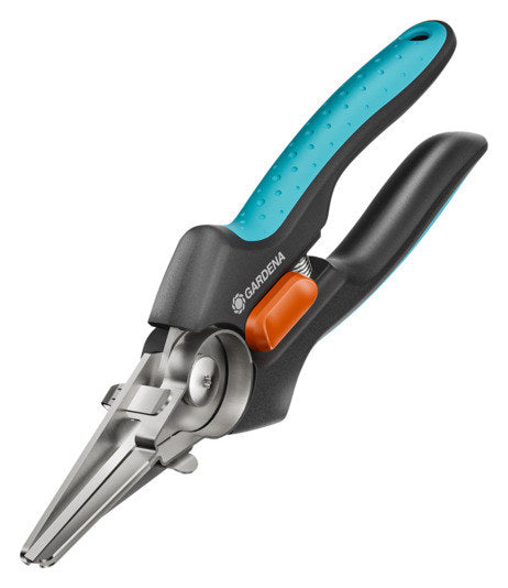 GARDENA Grip Cut in Schwarz, Türkis, Blau präsentiert im Onlineshop von KAQTU Design AG. Gartenscheren ist von GARDENA