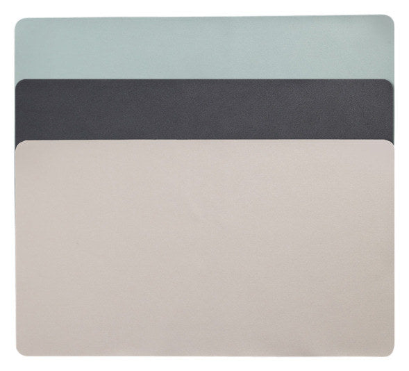 ZELLER Schreibtischunterlage mint 70x40 cm in Mint, Grün präsentiert im Onlineshop von KAQTU Design AG. Bürozubehör ist von ZELLER PRESENT
