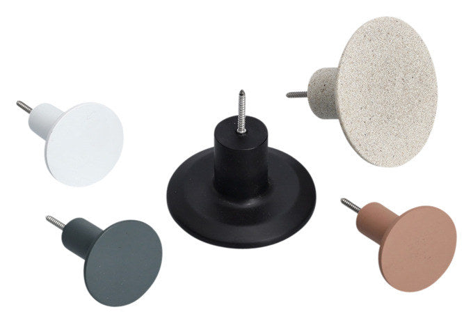 ZELLER Wandhaken assortiert in Assortiert präsentiert im Onlineshop von KAQTU Design AG. Kleiderhaken ist von ZELLER PRESENT