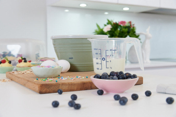 EMSA Messbecher Kunststoff Prep&Bake doppelte Skalierung 1 l in Transparent präsentiert im Onlineshop von KAQTU Design AG. Messbecher ist von EMSA