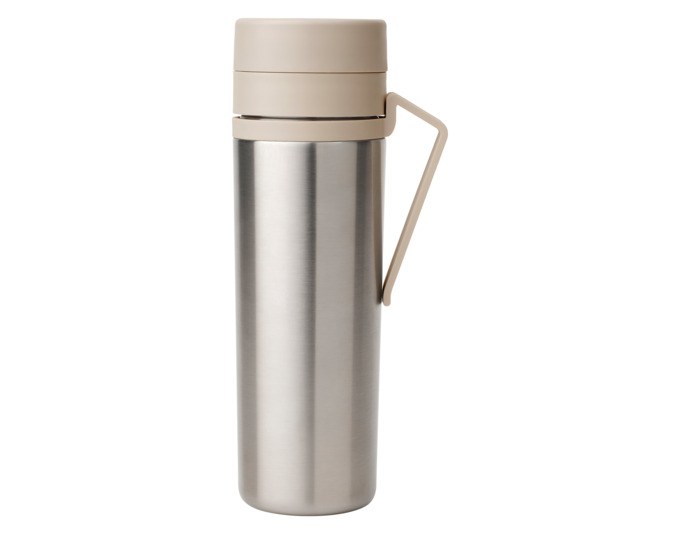Isolierflasche aus Edelstahl in Soft Beige mit weissem Verschluss und Gürtelclip, schlanke zylindrische Form, 0.5 Liter Fassungsvermögen.