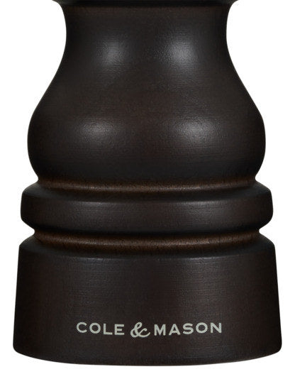 COLE&MASON Pfeffermühle London Buche dunkel 13x5.6x5.6 cm in Dunkelbraun, Braun präsentiert im Onlineshop von KAQTU Design AG. Salz & Pfeffer ist von COLE & MASON