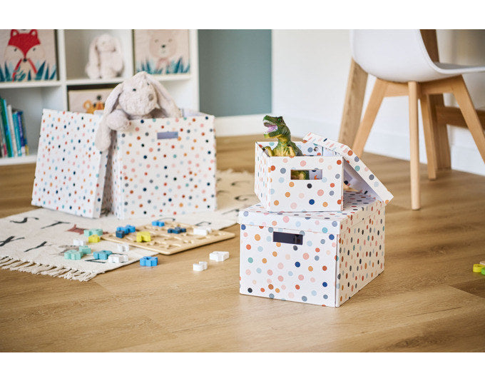 ZELLER Aufbewahrungsbox Dots 18x25x13 cm in Weiss, Bunt präsentiert im Onlineshop von KAQTU Design AG. Aufbewahrungsboxen ist von ZELLER PRESENT