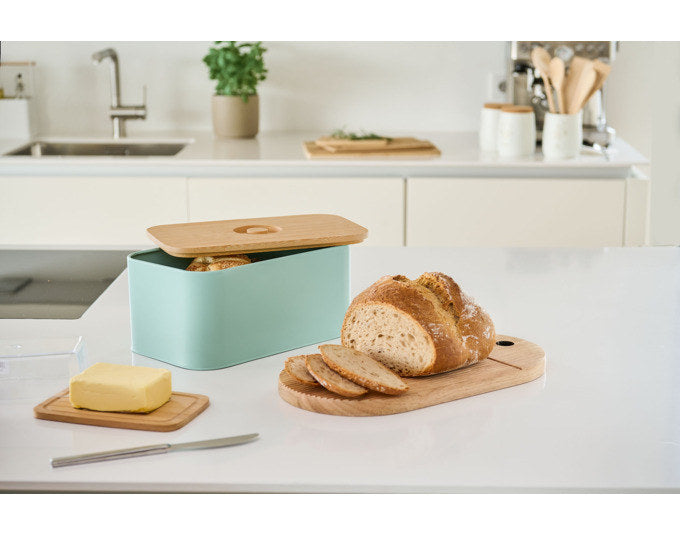 ZELLER Brotkasten mit Bambusdeckel grün 30x18x14 cm in Grün, Natur, Braun präsentiert im Onlineshop von KAQTU Design AG. Brotkorb ist von ZELLER PRESENT