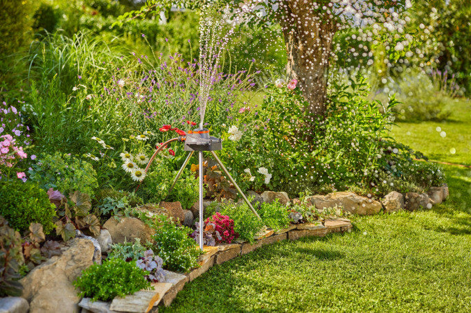 GARDENA Regnersativ in Schwarz, Grau präsentiert im Onlineshop von KAQTU Design AG. Gartenpflege ist von GARDENA