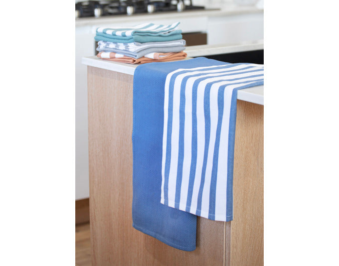 Zwei stilvolle Küchentücher aus Baumwolle und Bambus in Teal, 50x70 cm, ideal für die moderne Küche, von LADELLE.