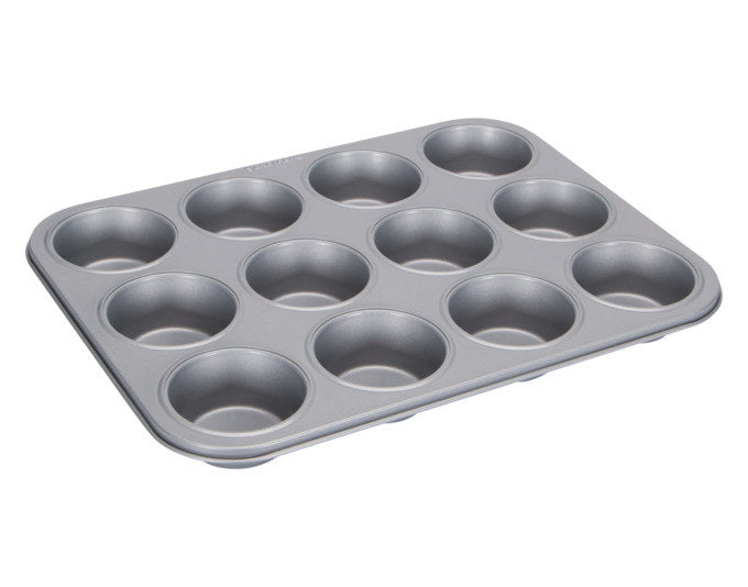 STÄDTER Muffin / Cupcake Blech 35x27 cm 12er silber We love Baking in Silber präsentiert im Onlineshop von KAQTU Design AG. Muffinformen ist von STÄDTER