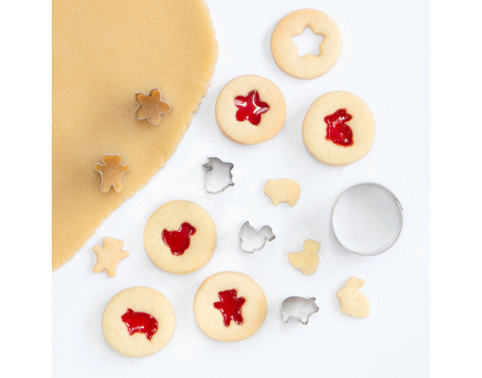 STÄDTER Ausstecher Set Mini 6-teilig 1.5 cm in Silber präsentiert im Onlineshop von KAQTU Design AG. Ausstecher ist von STÄDTER