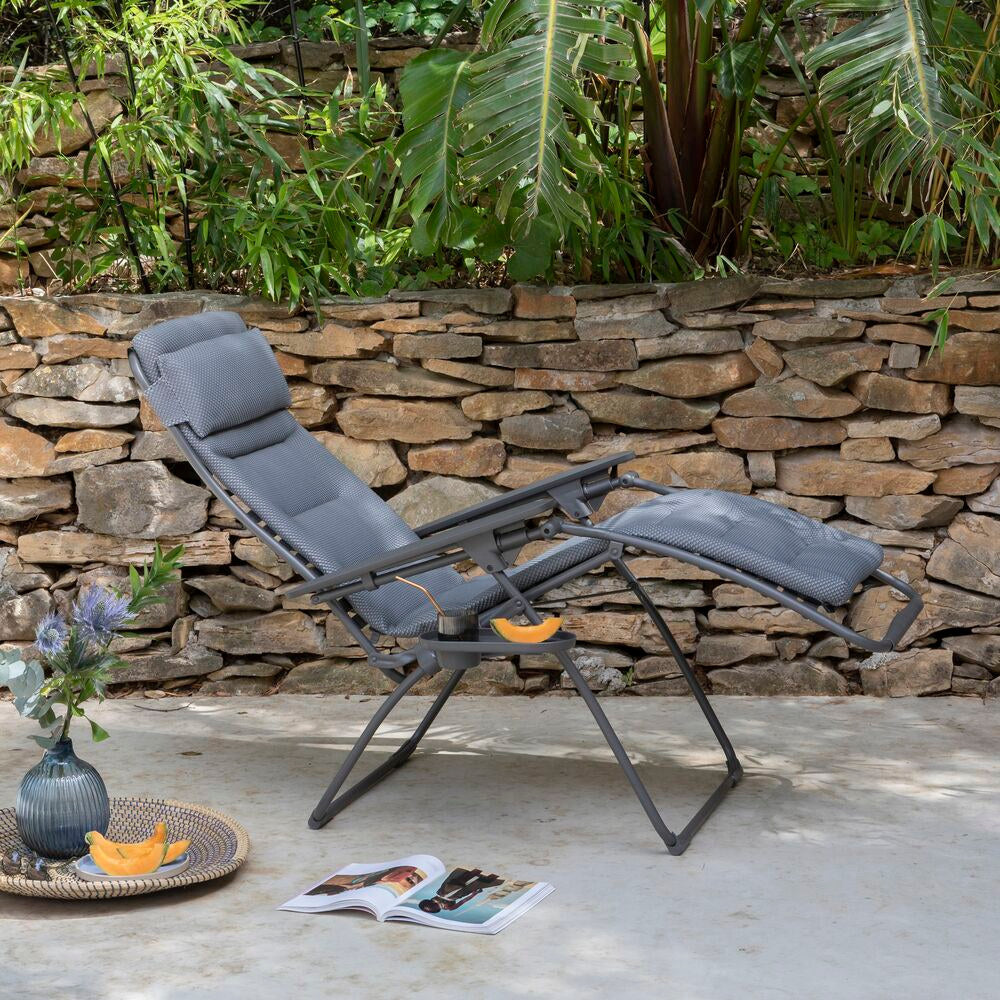 LAFUMA Relaxsessel Futura BeComfort® silver Gestell titane in Silver, Grau, Titane präsentiert im Onlineshop von KAQTU Design AG. Liegestuhl ist von LAFUMA