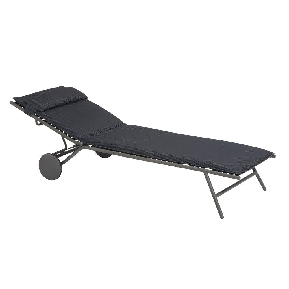LAFUMA Liege Miami II Becomfort dark grey in Dark grey, Grau präsentiert im Onlineshop von KAQTU Design AG. Liegestuhl ist von LAFUMA
