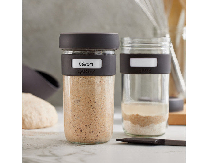 LÉKUÉ Sauerteig Starter-Set in präsentiert im Onlineshop von KAQTU Design AG. Einmachgläser ist von LEKUE