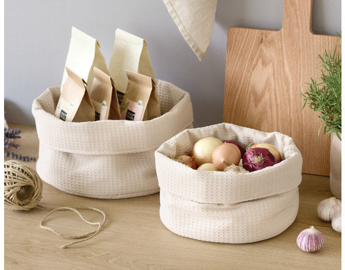 ZELLER Aufbewahrungskorb Waffelpiqué creme ø 20x12 cm in Creme, Weiss präsentiert im Onlineshop von KAQTU Design AG. Aufbewährungskörbe ist von ZELLER PRESENT