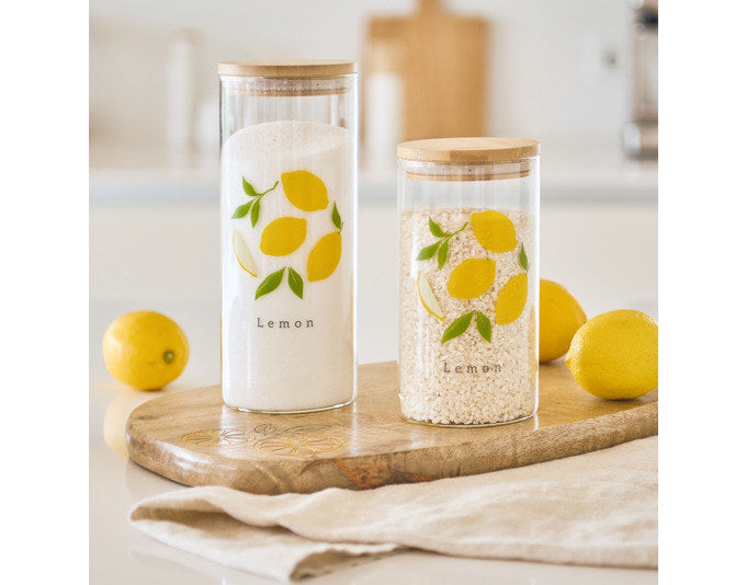 ZELLER Vorratsglas Lemon mit Bambusdeckel 850 ml ø 9x17 cm in Transparent, Bunt präsentiert im Onlineshop von KAQTU Design AG. Vorratsbehälter ist von ZELLER PRESENT