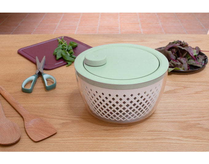 BRABANTIA Salatschleuder Tasty+ jade green in Transparent, Jade green, Grün präsentiert im Onlineshop von KAQTU Design AG. Salatschleudern ist von BRABANTIA