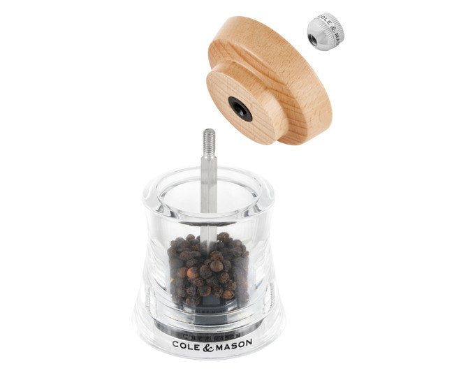 COLE&MASON Pfeffermühle Holborn Acryl/Buche natur 9.5x6.1x6.1 cm in Beige, Braun, Transparent präsentiert im Onlineshop von KAQTU Design AG. Salz & Pfeffer ist von COLE & MASON