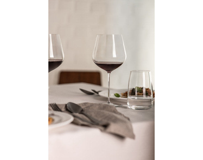 ZWIESEL GLAS Burgunderglas Vuelo 140 2 Stück in Transparent präsentiert im Onlineshop von KAQTU Design AG. Rotweingläser ist von ZWIESEL GLAS